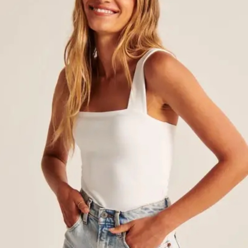 Abercrombie & Fitch white square neck bodysuit